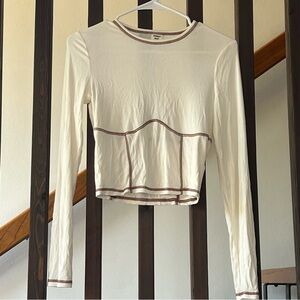 ARITZIA LONG SLEEVE TOP